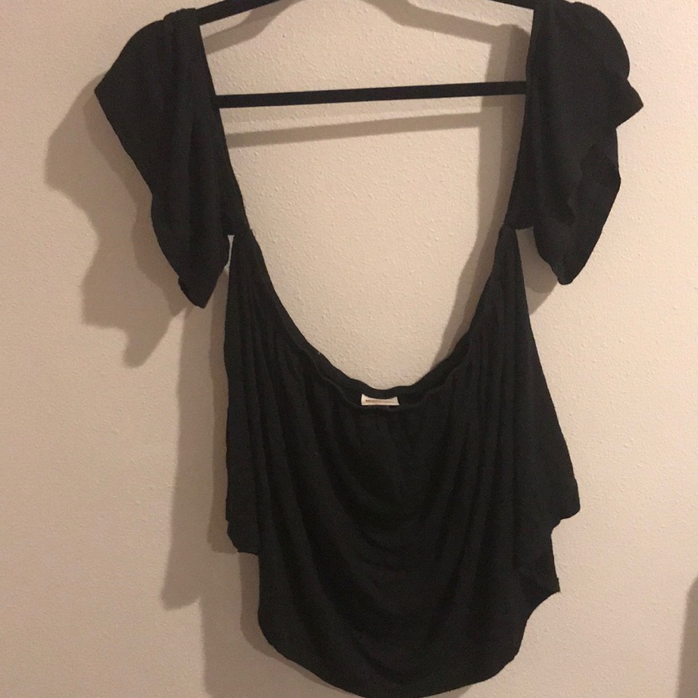 Block off the shoulder gooey shirt